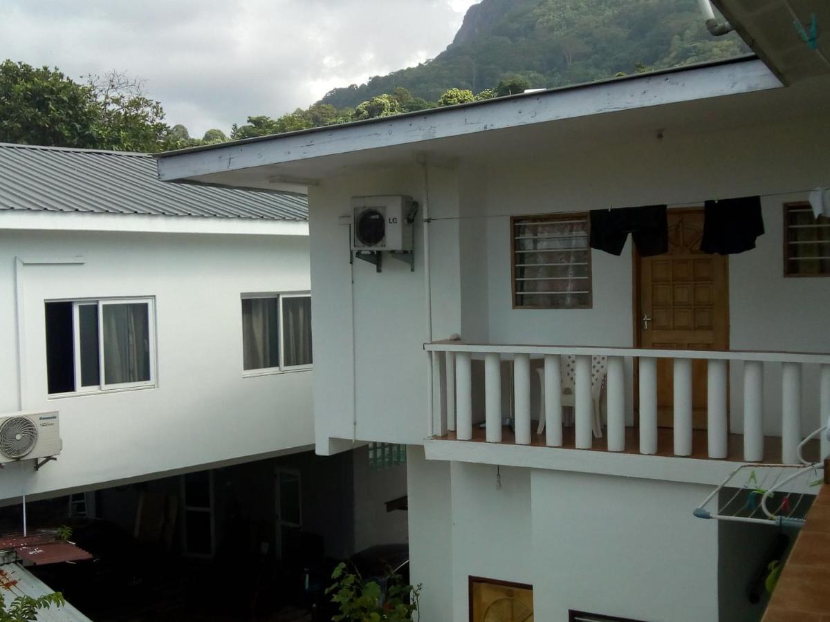 Corner Bay Apartments Beau Vallon,Mahe Victoria Bagian luar foto