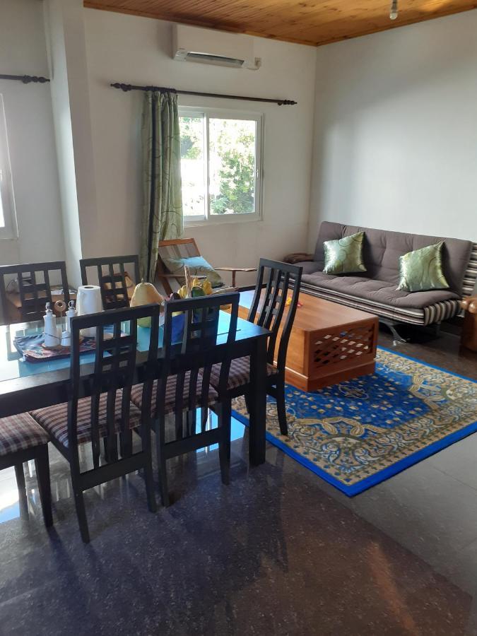 Corner Bay Apartments Beau Vallon,Mahe Victoria Bagian luar foto